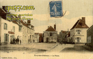 Évry Grégy Sur Yerre (Seine-et-Marne) - La Place