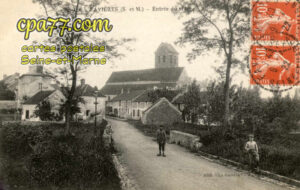 Favières (Seine-et-Marne) - Entrée du Village