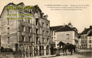 La Ferté Gaucher (Seine-et-Marne) - Moulin et Pont de la Ville – Le génie Français fit sauter ce pont le 5 septembre 1914, pour retarder la marche des Boches sur Paris