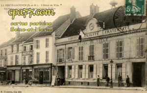La Ferté Gaucher (Seine-et-Marne) - L&rsquo;Hôtel de Ville – Place du Marché