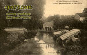 La Ferté Gaucher (Seine-et-Marne) - Le Pont des Grenouilles sur le grand Morin