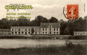 Fontaine Le Port (Seine-et-Marne) - Hôtel de la Forêt