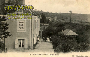 Fontaine Le Port (Seine-et-Marne) - Hôtel Godin