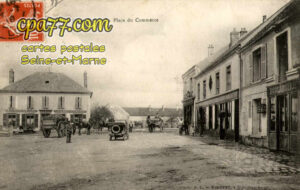 Gastins (Seine-et-Marne) - La Place du Commerce