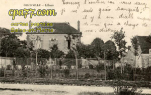 Gironville (Seine-et-Marne) - L&rsquo;Ecole