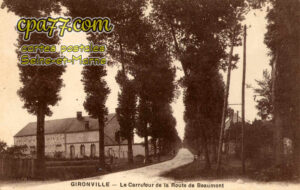 Gironville (Seine-et-Marne) - Le Carrefour de la Route de Beaumont