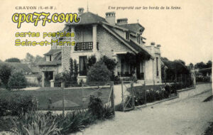 Gravon (Seine-et-Marne) - Une propriété sur les bords de la Seine