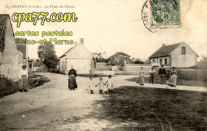 Gravon (Seine-et-Marne) - La Place de l&rsquo;Ecole