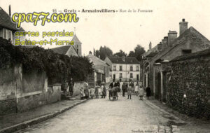 Gretz Armainvilliers (Seine-et-Marne) - Rue de la Fontaine