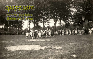 Grez Sur Loing (Seine-et-Marne) - Fête à la Colonie de Vacances de Grez le 25-08-28