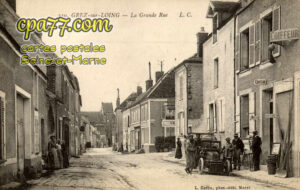 Grez Sur Loing (Seine-et-Marne) - La Grande Rue