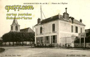 Guermantes (Seine-et-Marne) - Place de l&rsquo;Eglise