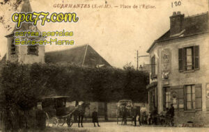 Guermantes (Seine-et-Marne) - Place de l&rsquo;Eglise