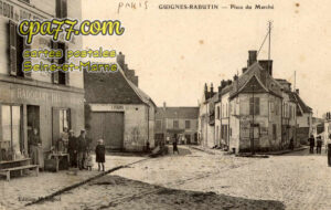 Guignes Rabutin (Seine-et-Marne) - Place du Marché