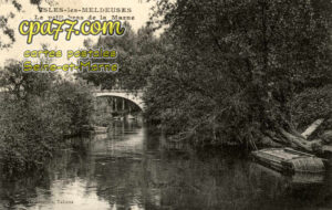 Isles Lès Meldeuses (Seine-et-Marne) - Le petit bras de la Marne