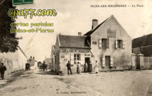 Isles Lès Meldeuses (Seine-et-Marne) - La Place