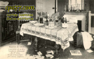 Jaignes (Seine-et-Marne) - Guerre de 1914 – Goinfrerie Allemande – Au 1er plan, un pot d’encaustique pris comme confiture