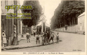 Jossigny (Seine-et-Marne) - La Route de Meaux