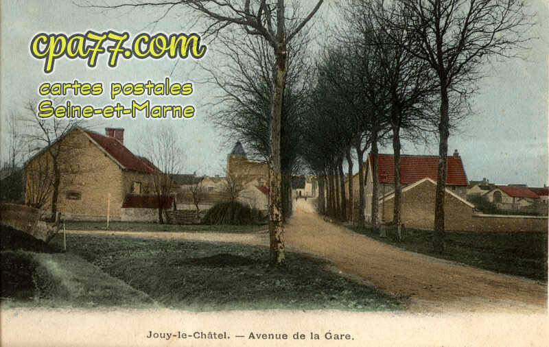 Jouy Le Châtel (Seine-et-Marne) - Avenue de la Gare
