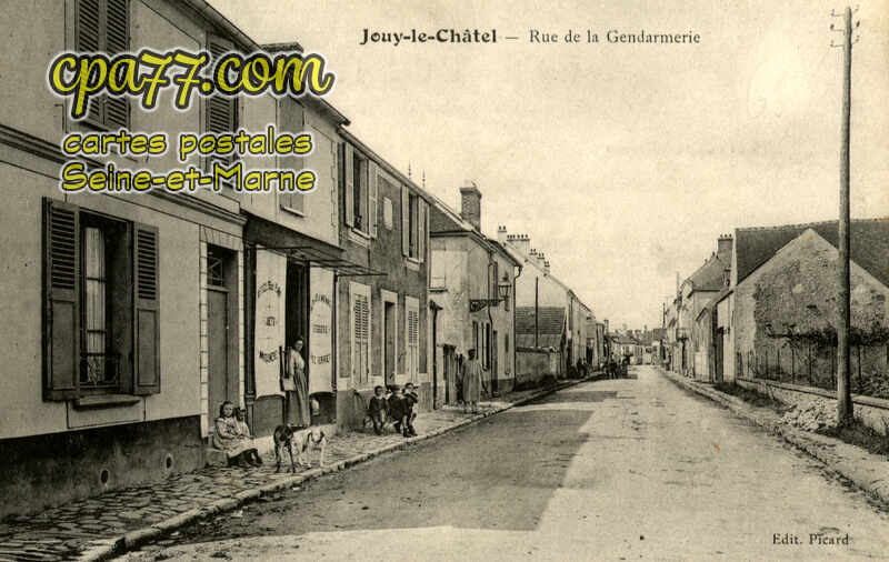 Jouy Le Châtel (Seine-et-Marne) - Rue de la Gendarmerie