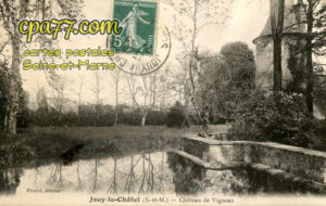 Jouy Le Châtel (Seine-et-Marne) - Château de Vigneau