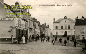 Jouy Sur Morin (Seine-et-Marne) - Place de la Mairie