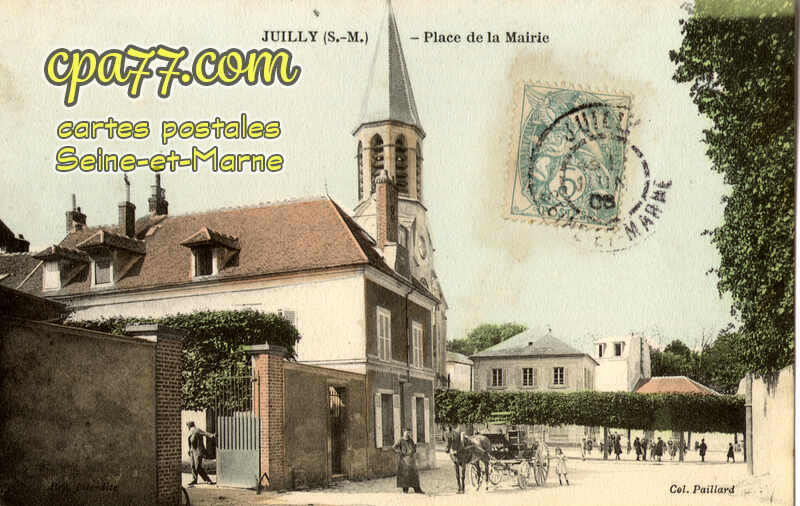 Juilly (Seine-et-Marne) - Place de la Mairie