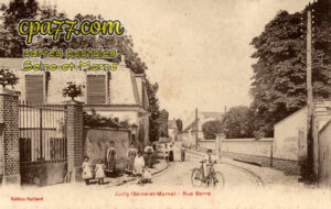 Juilly (Seine-et-Marne) - Rue Barre