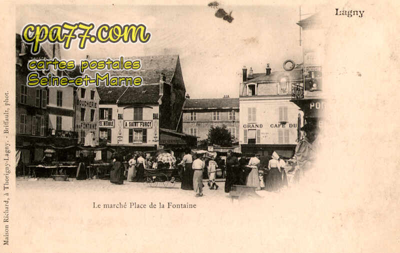 Lagny Sur Marne (Seine-et-Marne) - La Marché Place de la Fontaine