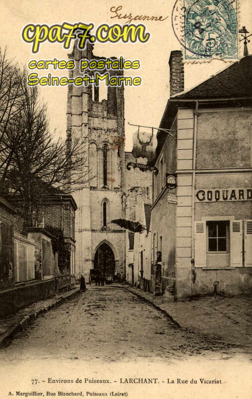 Larchant (Seine-et-Marne) - La Rue du Vicariat