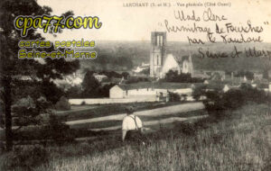 Larchant (Seine-et-Marne) - Vue générale (Côté Ouest)