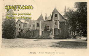 Lésigny (Seine-et-Marne) - Maison Blanche (côté sur le parc)