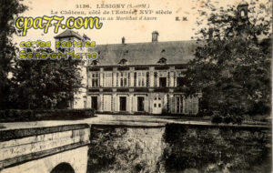 Lésigny (Seine-et-Marne) - Le Château, côté de l&rsquo;Entrée, XVIe siècle ayant appartenu au Maréchal d&rsquo;Ancre