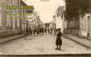 Lieusaint (Seine-et-Marne) - Grande Rue