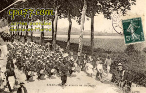 Lieusaint (Seine-et-Marne) - Avenue du Lieusaint