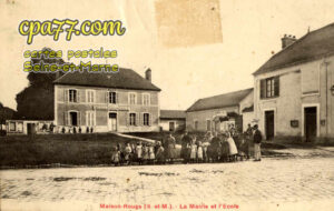 Maison Rouge En Brie (Seine-et-Marne) - La Mairie et l&rsquo;Ecole