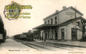 Maison Rouge En Brie (Seine-et-Marne) - La Gare