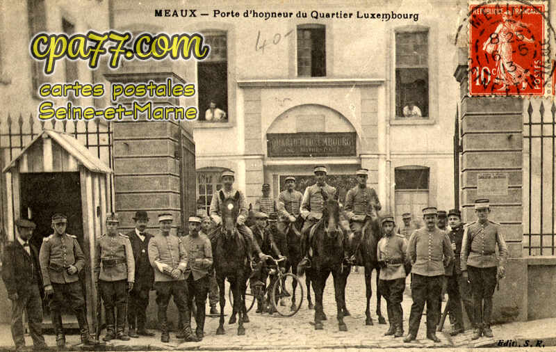 Meaux (Seine-et-Marne) - Porte d&rsquo;Honneur du Quartier Luxembourg