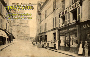 Meaux (Seine-et-Marne) - Teinturerie Meldoise et place de la Cathédrale