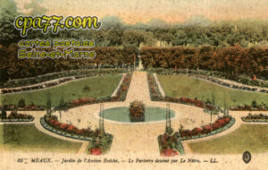 Meaux (Seine-et-Marne) - Jardin de l&rsquo;ancien Evéché – Le parterre dessiné par Le Nôtre