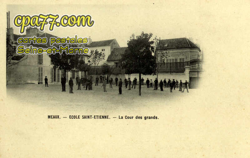 Meaux (Seine-et-Marne) - Ecole Saint-Etienne – La Cour des grands