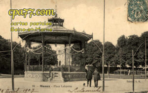 Meaux (Seine-et-Marne) - Place Lafayette