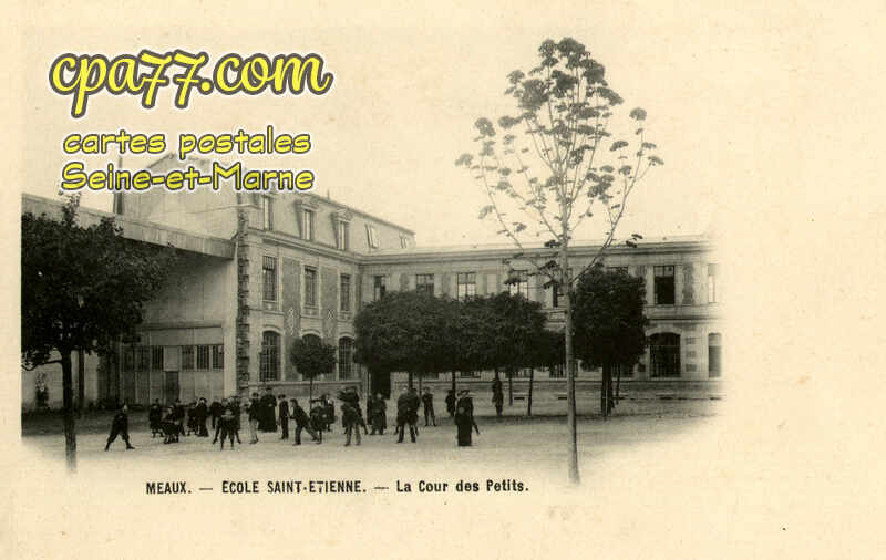 Meaux (Seine-et-Marne) - Ecole Saint-Etienne – La Cour des Petits