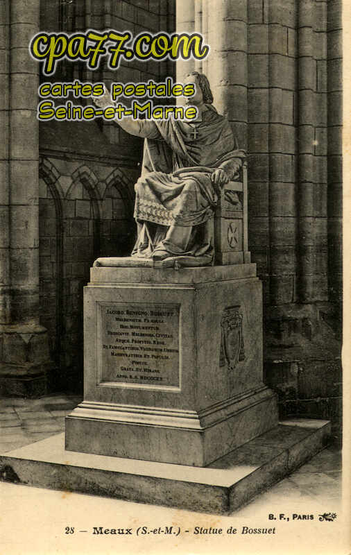 Meaux (Seine-et-Marne) - Statue de Bossuet