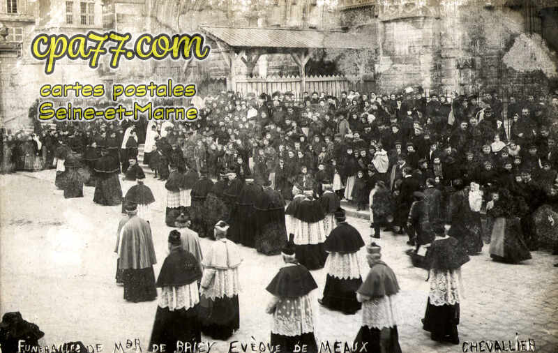 Meaux (Seine-et-Marne) - Funérailles de Mr de Briey Evèque de Meaux