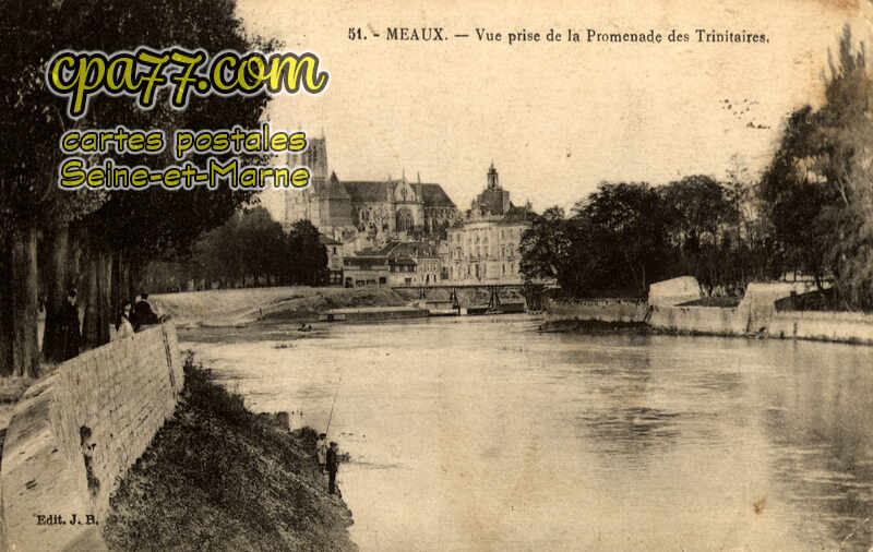 Meaux (Seine-et-Marne) - Vue prise de la Promenade des Trinitaires