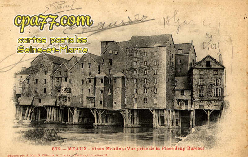 Meaux (Seine-et-Marne) - Vieux Moulins (vue prise de la Place Jean Bureau)