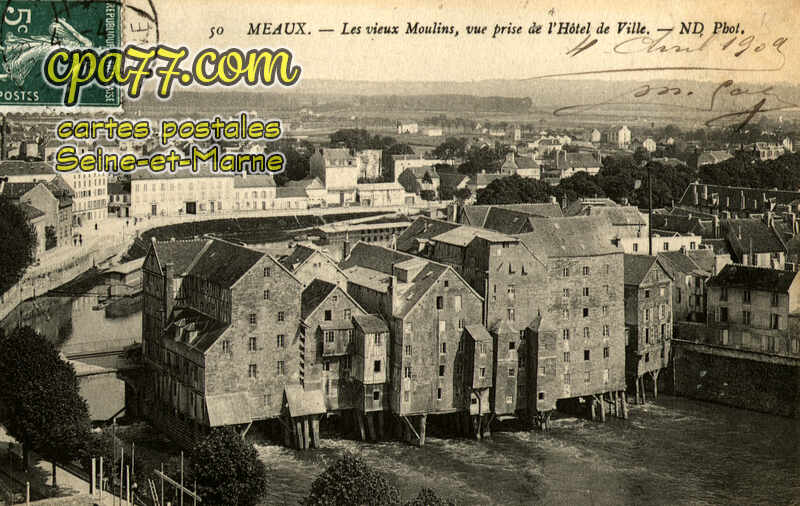 Meaux (Seine-et-Marne) - Les Vieux Moulins, vue prise de l&rsquo;Hôtel de Ville
