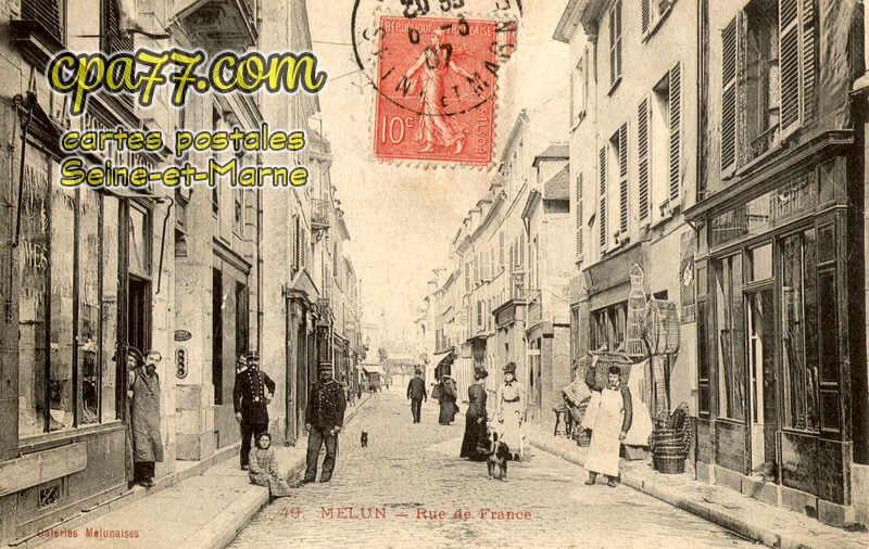 Melun (Seine-et-Marne) - Rue de France