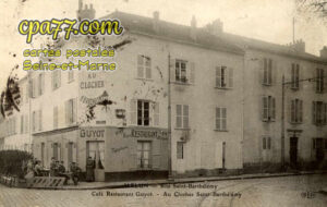 Melun (Seine-et-Marne) - Café Restaurant Guyot – Au Clocher Saint-Barthélémy